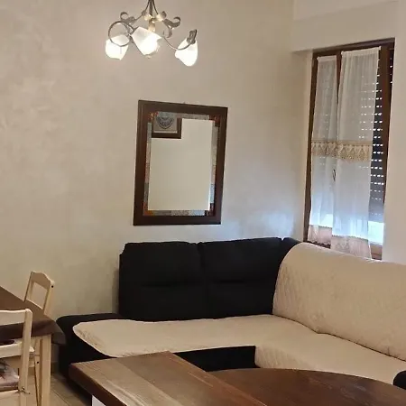 Casa Lo